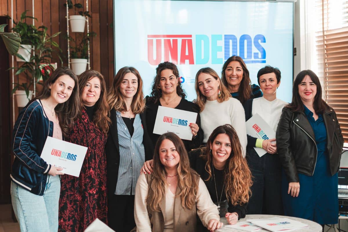 UnaDeDos Presenta Su Memoria Anual 2021 2022