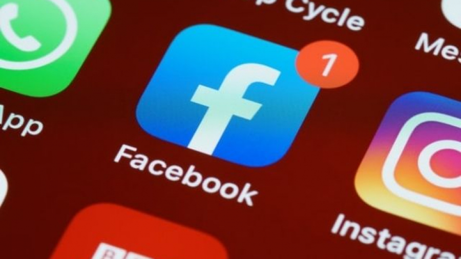 Facebook atribuye a un fallo interno la caída sus redes sociales del 4 de octubre