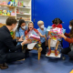 Irisbond dona juguetes adaptados a niños con diversidad funcional de la Fundación Bobath