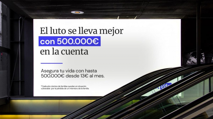 Campaña de publicidad exterior de Getlife en el Metro de Madrid