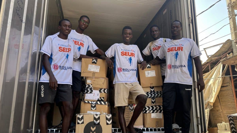 fundación de fútbol infantil de Fallou Gallas en Senegal