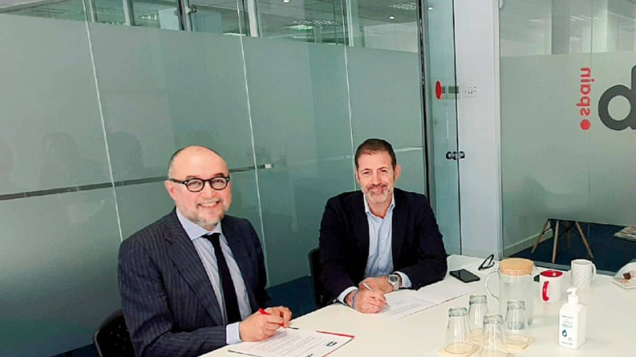 Acuerdo de colaboración entre IAB Spain y ARI Asociación de Revistas