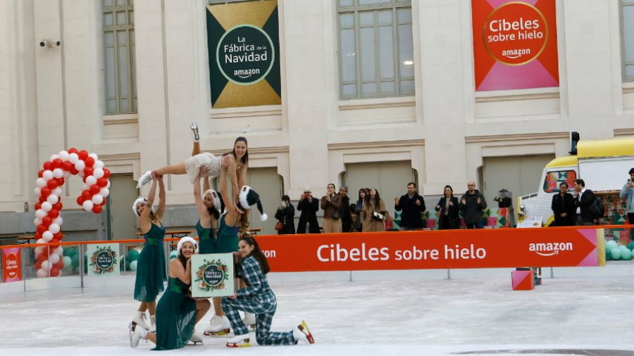 Espacio Amazon y la Fábrica de la Navidad en el Palacio de Cibeles de Madrid