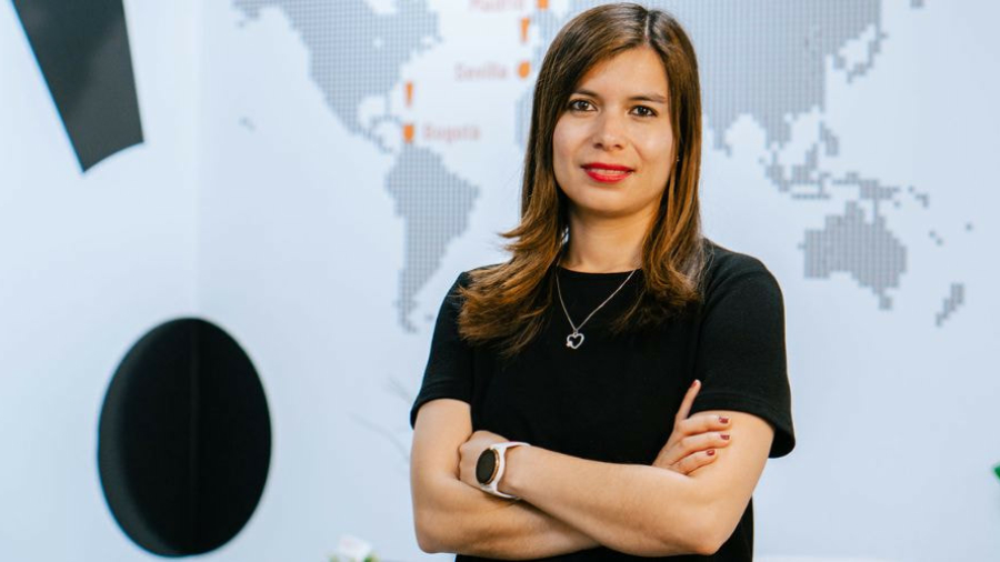 Johanna Vásquez AOM Comunicación y Marketing