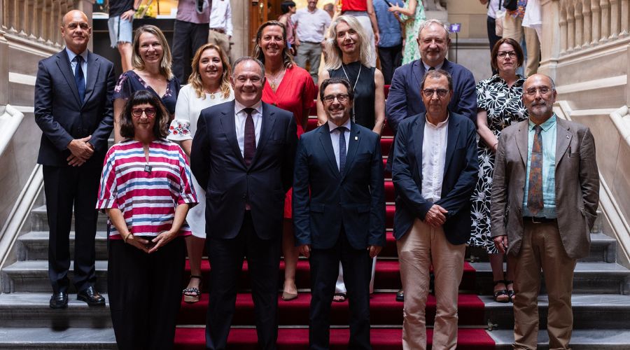 Presentación de la Cátedra UB de Diseño de la Comunicación