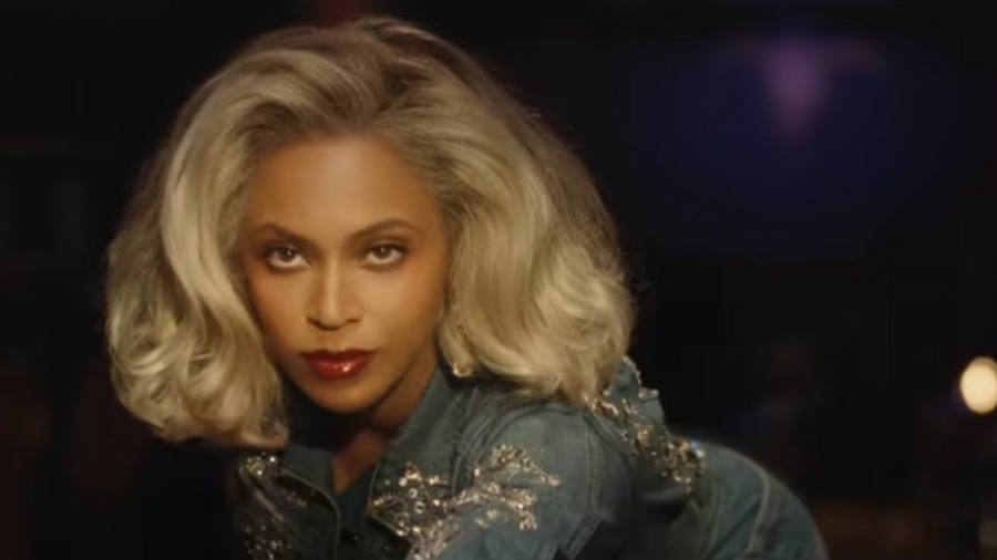 Spot The denim cowboy de Levi's con Beyoncé