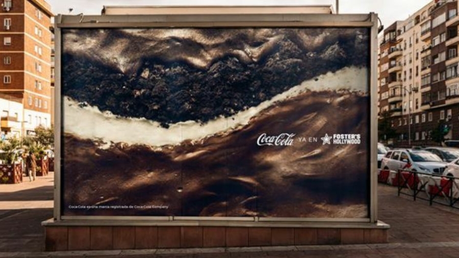 Campaña del regreso de Coca-Cola a la carta de Foster's Hollywood