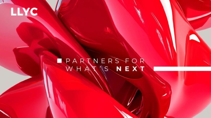 LLYC estrena el claim Partners for What's Next
