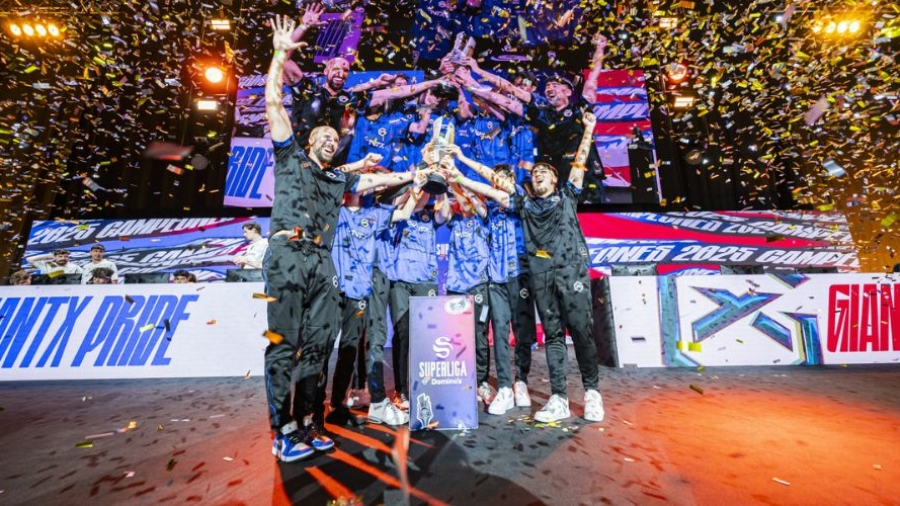 GIANTX PRIDE es campeón de la Superliga Domino's 2025 de LoL