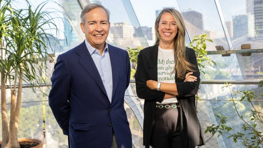 Jaime López-Francos y Marta Gutiérrez del Grupo dentsu