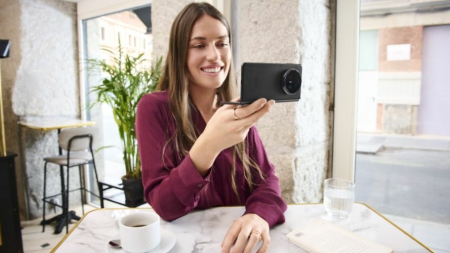 HONOR Europa lanza la campaña What The Fold