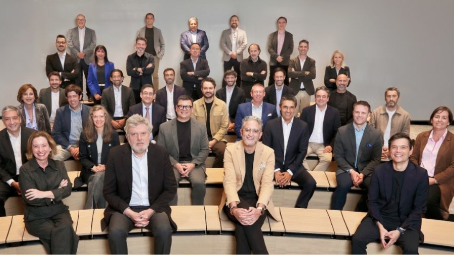 Reunión anual de socios 2025 de LLYC