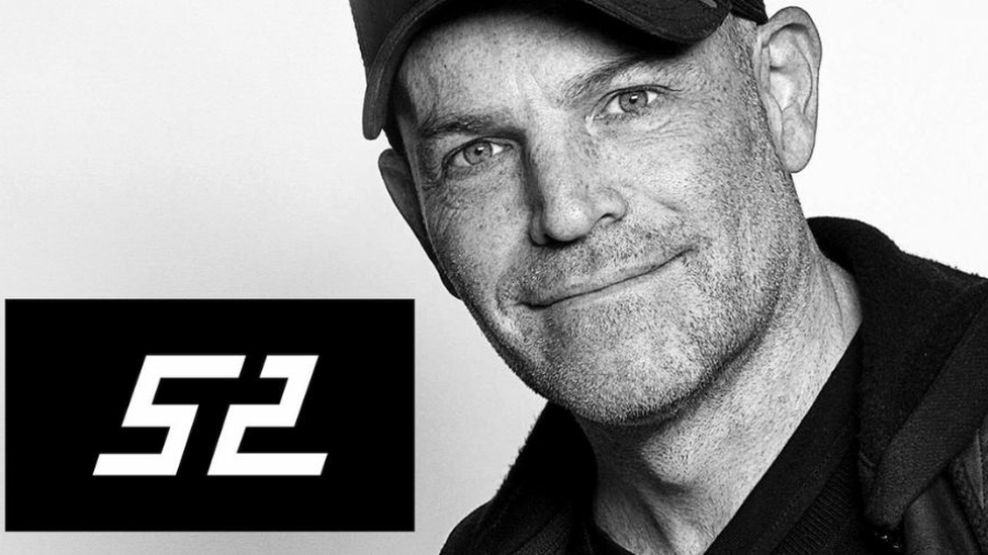 Tony Waissmann funda la agencia 52