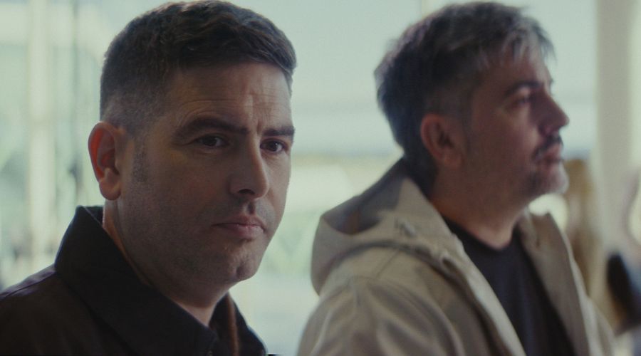 Campaña de Navidad 2025 de Aena con Estopa