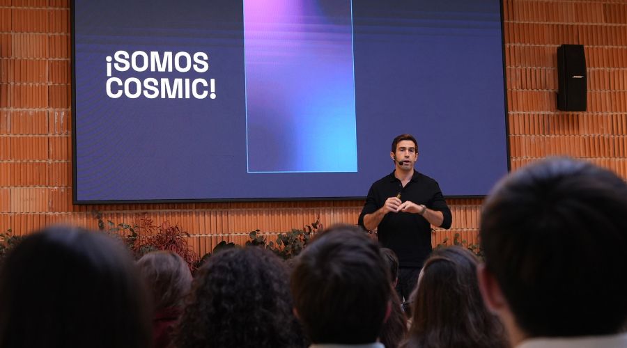 Carlos García es Country Manager de COSMIC España