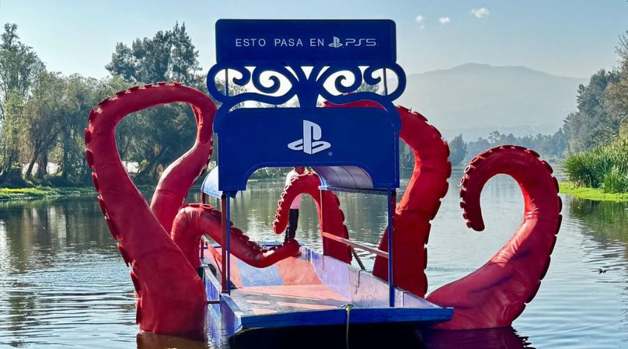 Acción de PlayStation México en el embarcadero de Cuemanco en Xochimilco
