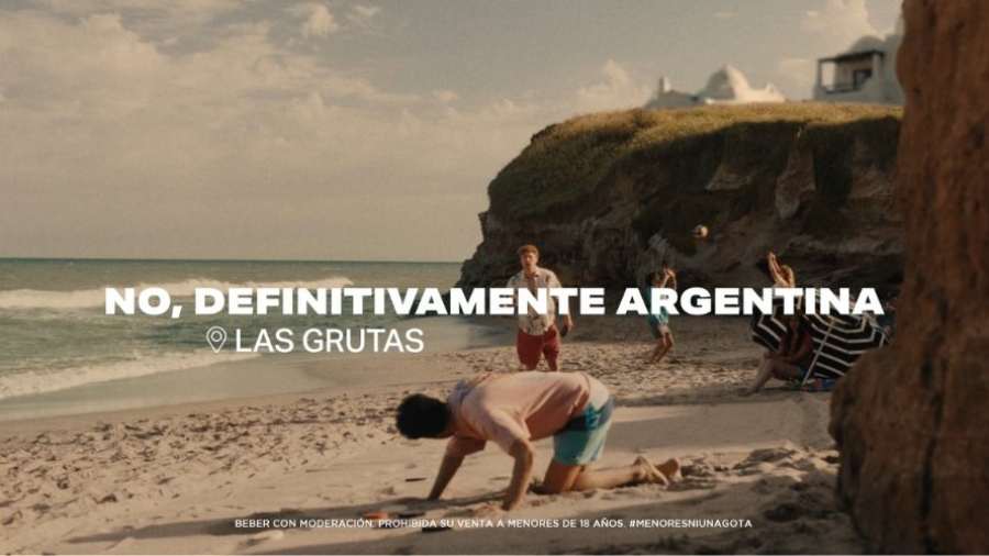 Fernet Branca estrena la campaña El mejor verano del mundo está acá