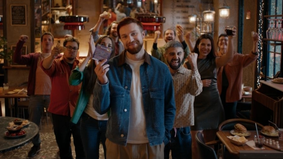 La ONCE estrena la campaña Rasca y vive mil y una historias