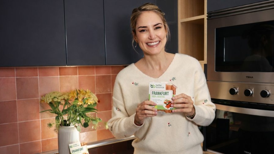 Alba Carrillo protagoniza la campaña de San Valentín 2026 de Better Balance