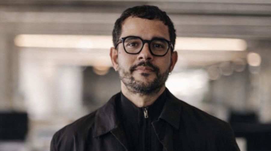 Diego Lauton es Director Creativo Ejecutivo de la agencia Tango