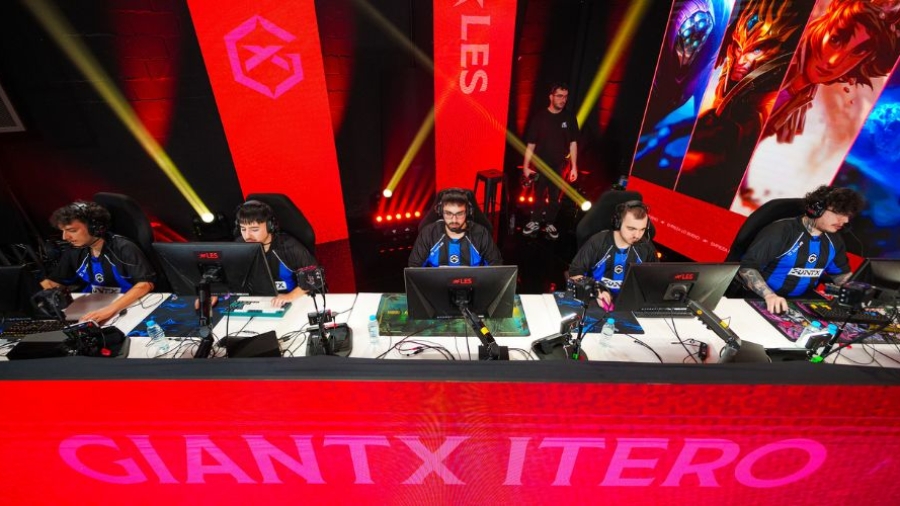 Equipo de GIANTX Itero en la Liga Española de League of Legends
