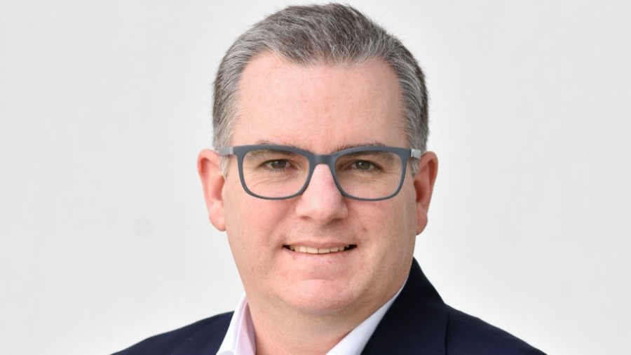 Samuel Vinet es Director de Desarrollo de ESSCA School of Management