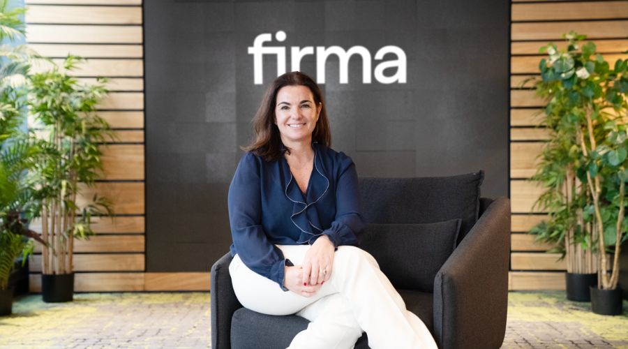 Aurea Galindo es directora general de la agencia Firma