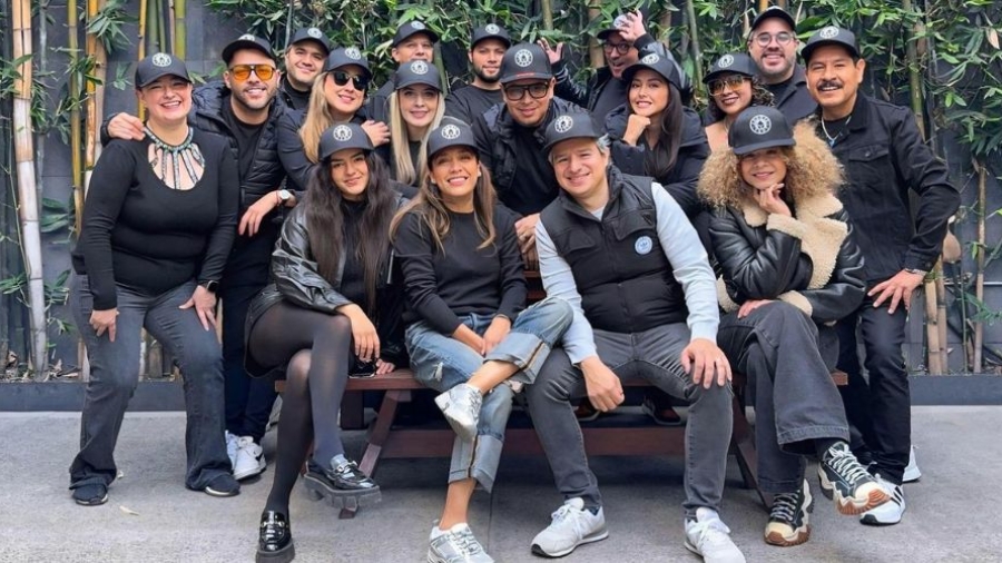 equipo de la agencia Archer Troy