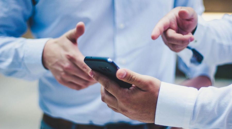 errores comunes al atender clientes por WhatsApp