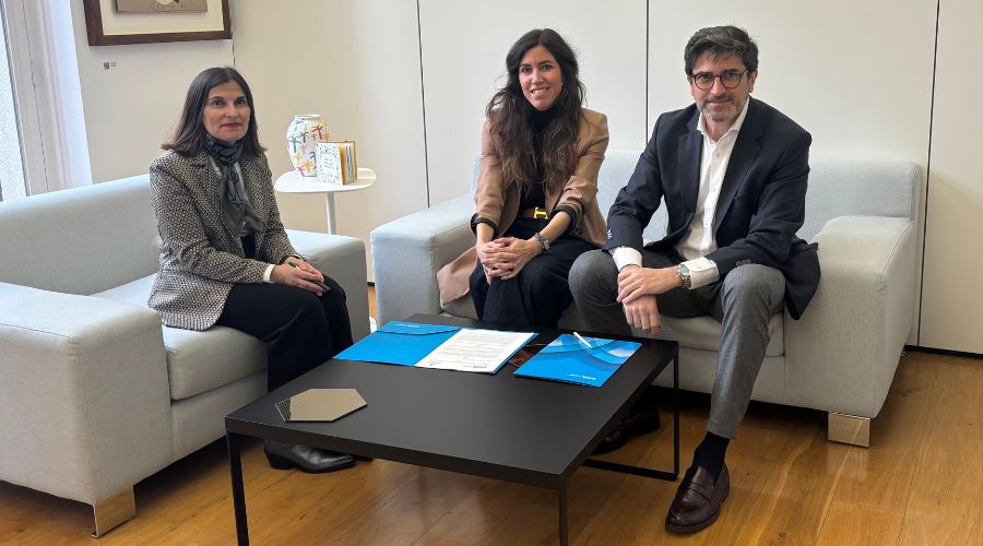 Acuerdo de colaboración entre evercom y UNIR