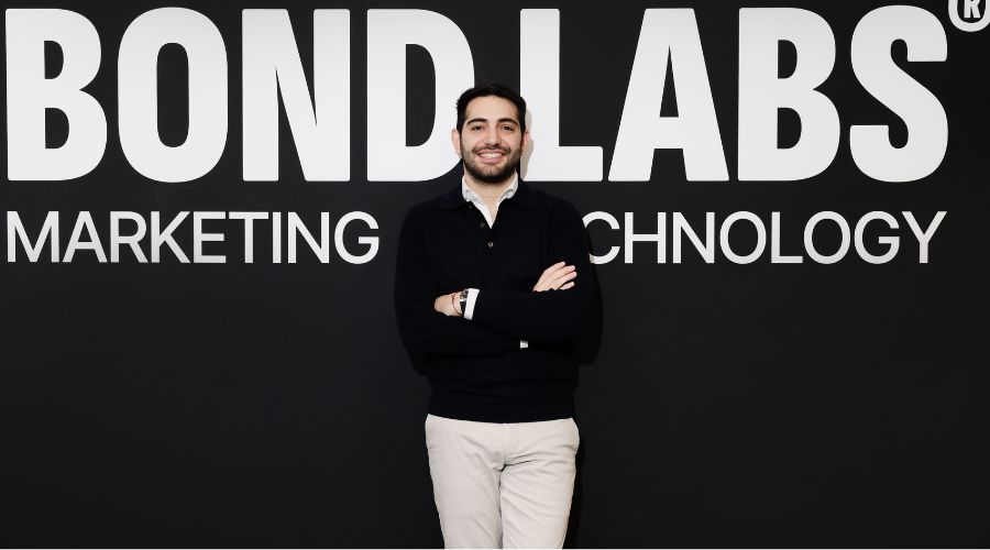 Alejandro Martín Peces-Barba es socio y Chief Operating Officer de BOND LABS