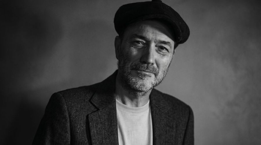 Gordon Young es, editor en jefe y cofundador de The Drum