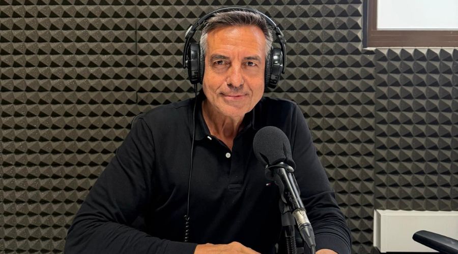 Periodista Ramón Pellicer