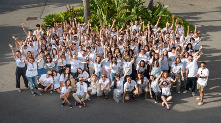 plantilla de la agencia APPLE TREE