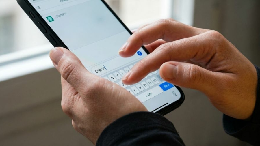 Glovo se integra en ChatGPT y Claude