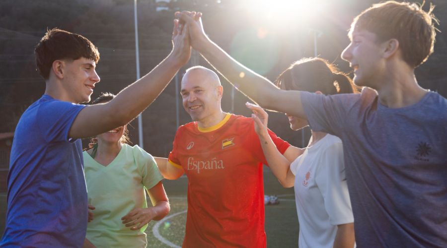 Andrés Iniesta es embajador de marca de Decathlon