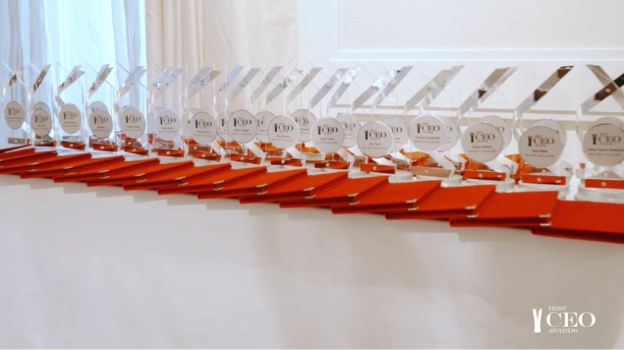 Trofeos de los Best CEO Awards