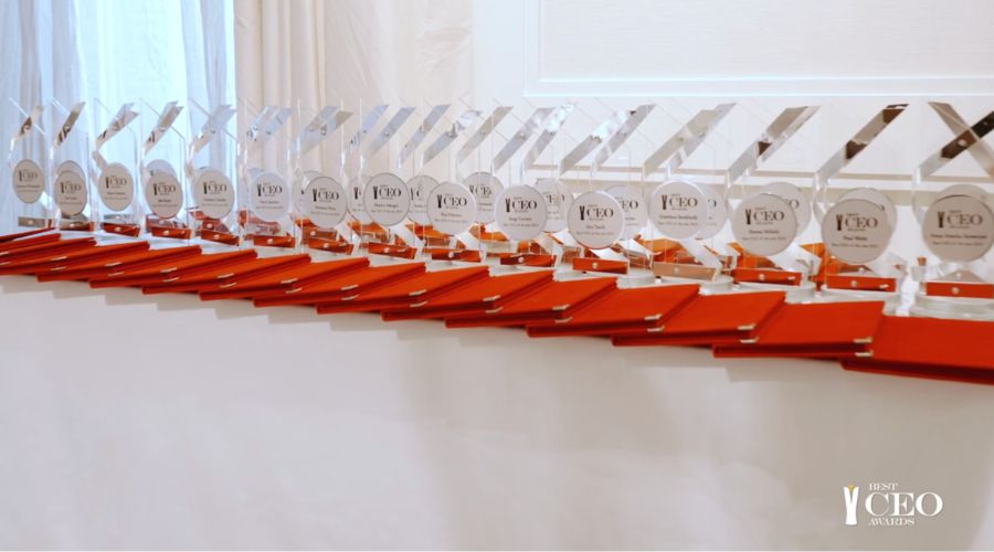 Trofeos de los Best CEO Awards