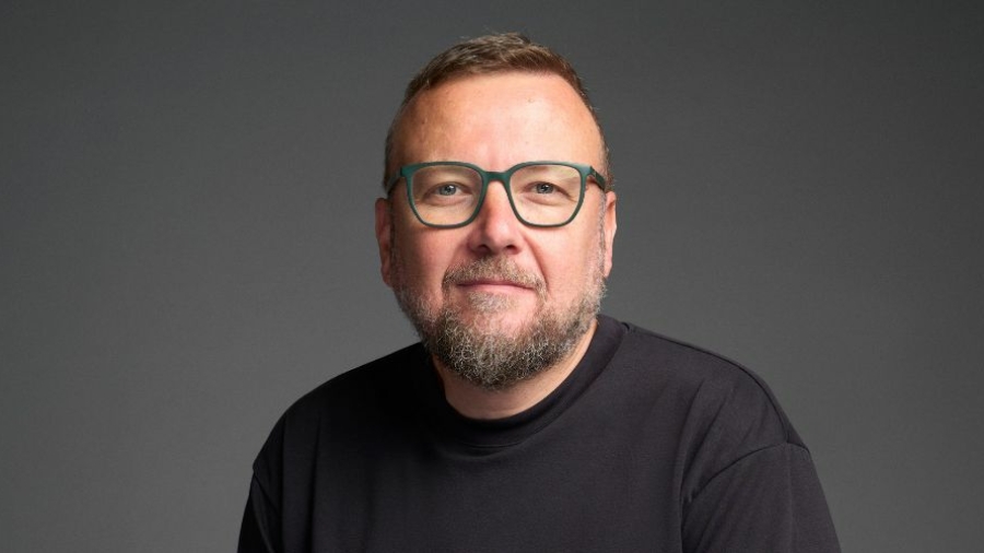Héctor Ibarra es Director General de OCX en España