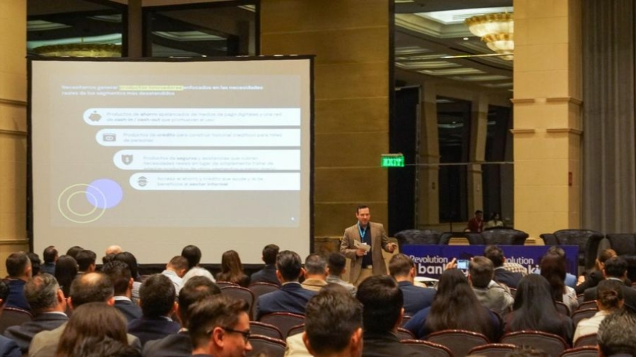 Revolution Banking y Retail Forum Latam