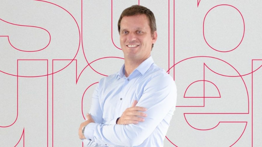 Gunter Korn es Director de Medios de Super Perú