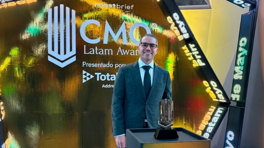 Omar González es CMO de Laureate México