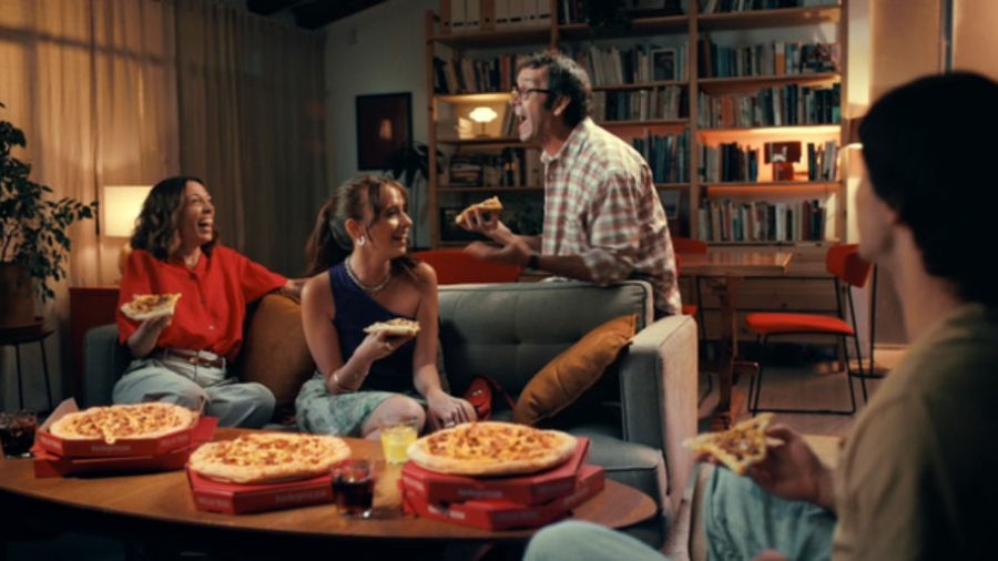 Telepizza estrena la campaña de relanzamiento de Telepizza Burger